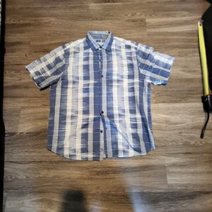 Tommy Bahama Blue and White Striped Men's Shirt